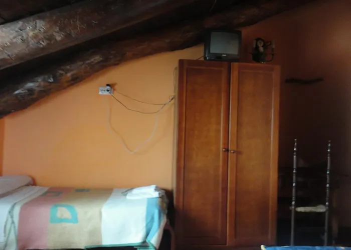 בית הארחה Venta Liara Allepuz